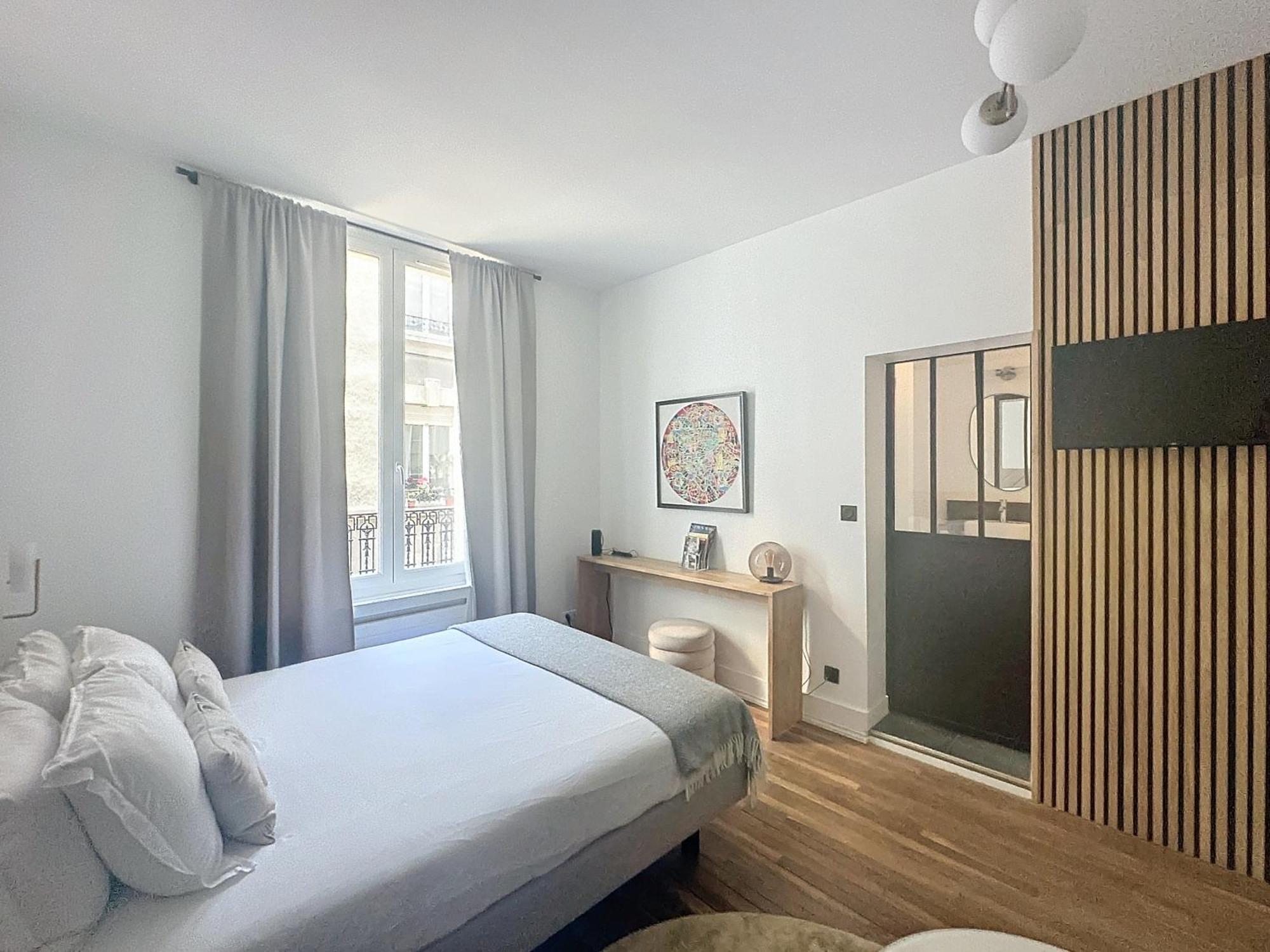 So Guest, Clou Dans Le Fer, Modern Suite Near Cathedral แร็งส์ ภายนอก รูปภาพ